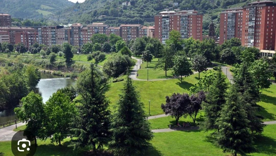 Bonito Apartamento En Zamakola Більбао Екстер'єр фото